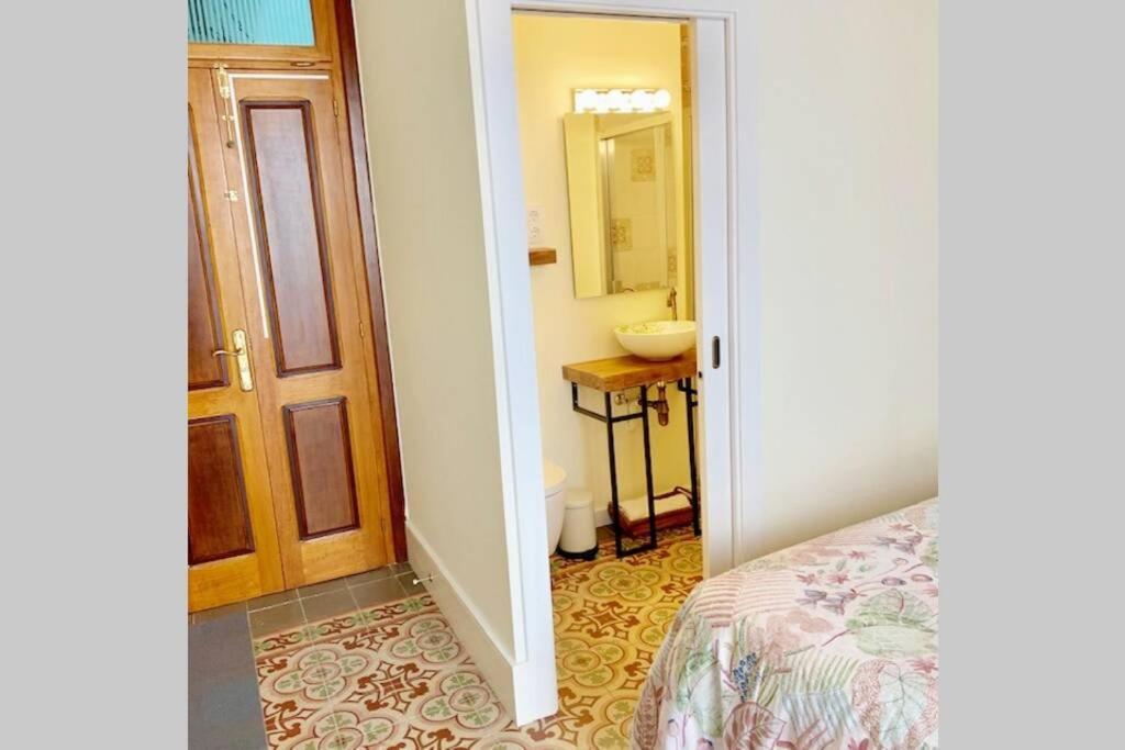 Апартаменты Cozy Studio With Balcony In The Best Place Сиджес Экстерьер фото